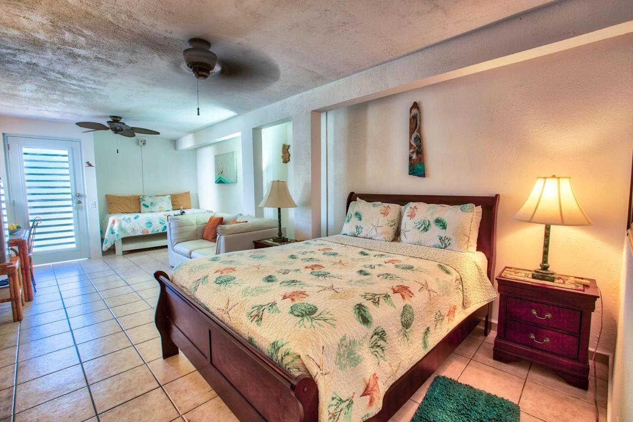 Coconut Palms Inn Rincon Exterior foto